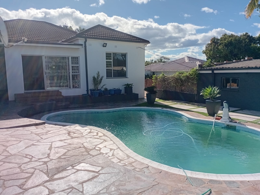 To Let 3 Bedroom Property for Rent in Selborne Eastern Cape
